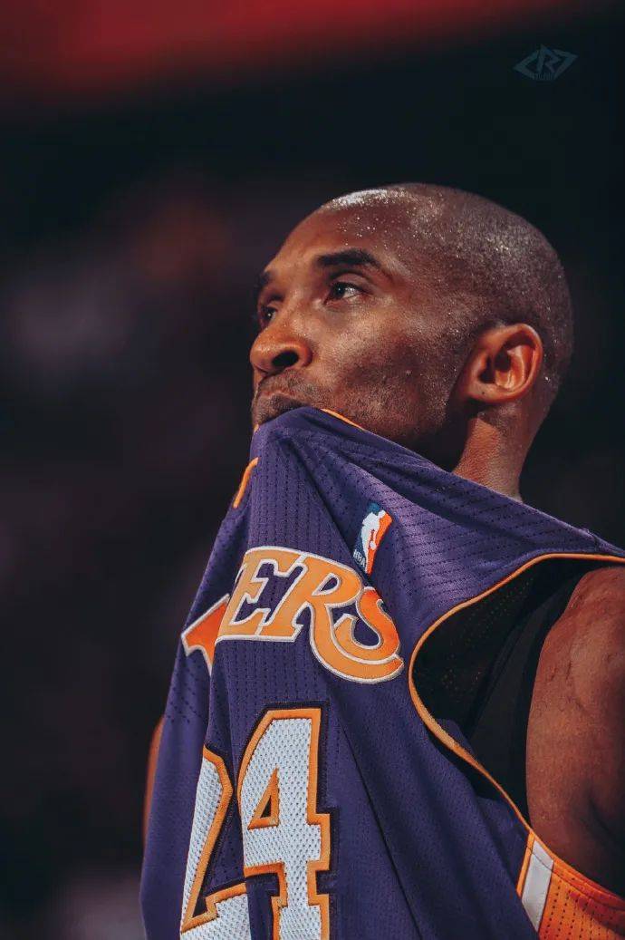 致敬24!科比经典视频【beat365官网】(图4)
致敬24!科比经典视频【beat365官网】(图4)