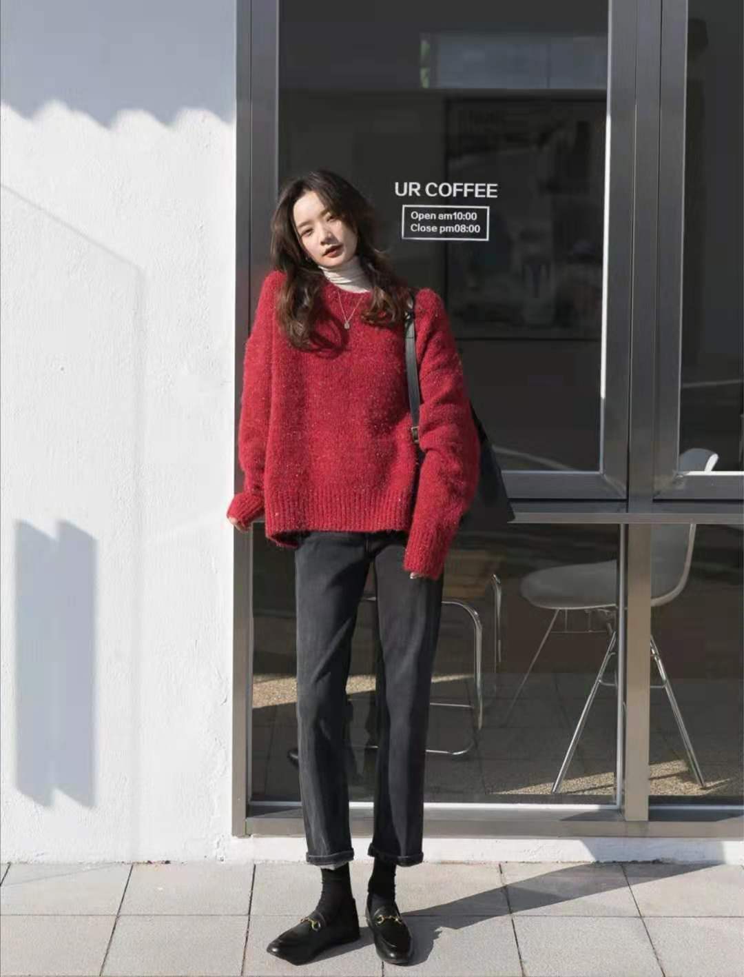 红色毛衣搭配什么裤子和鞋子悦目:beat365亚洲体育官方网站(图1)
红色毛衣搭配什么裤子和鞋子悦目:beat365亚洲体育官方网站(图1)