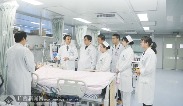 看国足?去广州!12国脚云集广州恒大 卡纳瓦罗是事实上的总教头|beat365亚洲体育官方网站(图1) beat·365