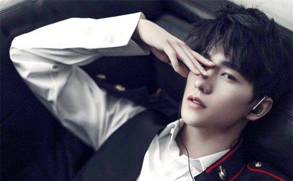 身价过亿却孤身一人的4位明星 杨洋上榜 古天乐称为中国男神:beat·365(图4)
身价过亿却孤身一人的4位明星 杨洋上榜 古天乐称为中国男神:beat·365(图4)