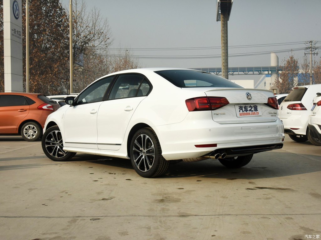 【beat·365】
八一队退出CBA良久了!王治郅终于再就业了 还是当教练(图1) beat·365